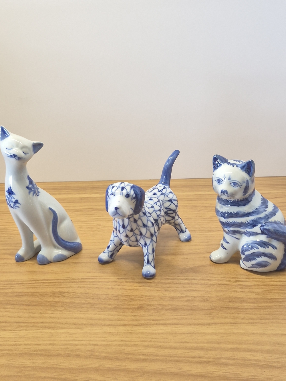 Vintage Andrea by Sadek Blue White Porcelain Cats & Dog